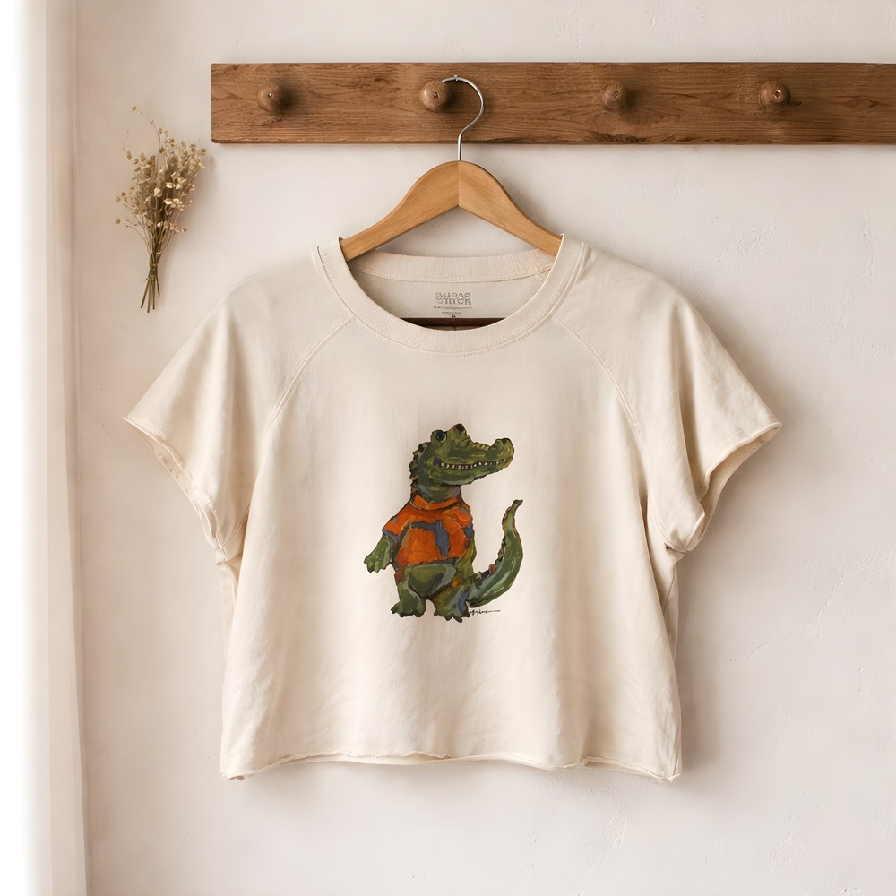 Sugar Stitch Gator Graphic Crop Top Womens Small Cream Excellent Raw Hem Tee